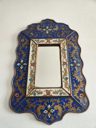 Coppia di antichi specchi