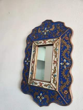 Coppia di antichi specchi