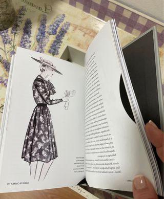Pequeño libro de Balenciaga: La historia de la ...