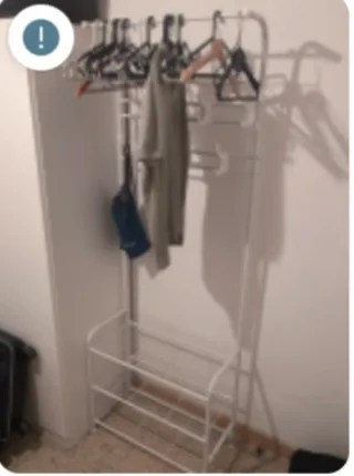 Perchero Metálico Blanco con Zapatero