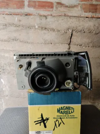 Faro derecho Fiat Regata