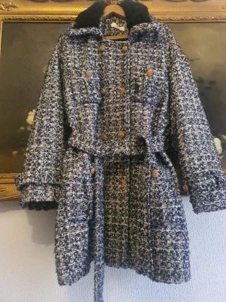 Americana tweed azul y blanco con brillantes