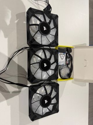 Corsair AF120 RGB Elite