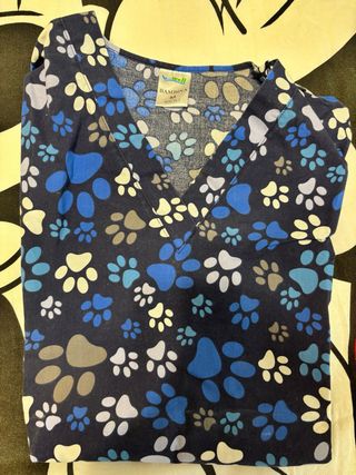 Pijama de veterinaria talla M