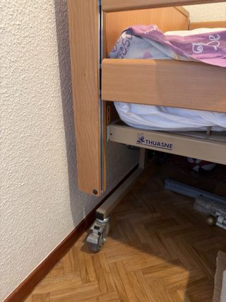 Cama articulada geriátrica