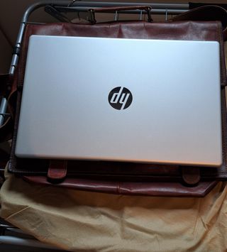 Bandolera de cuero tipo mensajero