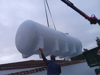 Depósito de Poliester-Diferentes modelos y medidas