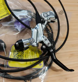 Frenos Formula Cura 4 de 4 pistones