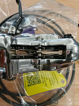 Frenos Formula Cura 4 de 4 pistones