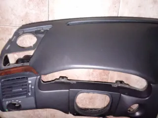 Salpicadero Mercedes Benz Clase E W210