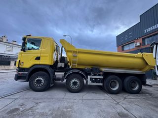 SCANIA R480 DUMPER DE OBRA CAMION 8X4
