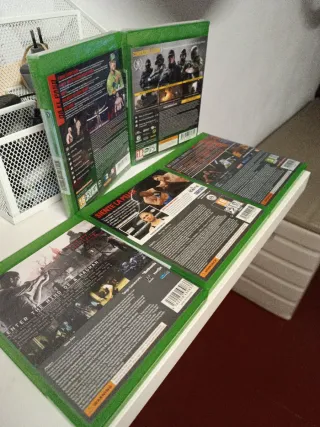 Pacchetto 5 Giochi Xbox One: UFC, NBA 2K15, WWE 2K20, Tom Clancy's Rainbow Six Siege e The Evil Within