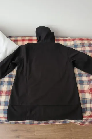 Chaqueta NEFF militar con parches TALLA M