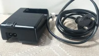 Cámara Nikon D7200 cargador y batería