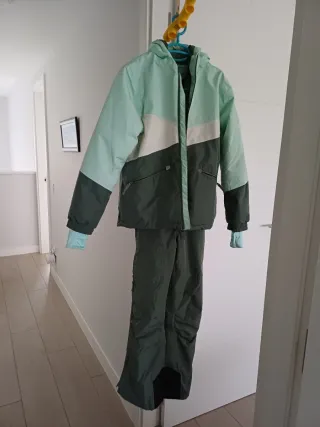 Conjunto esquí niño