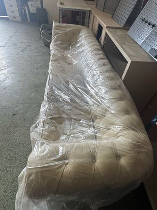 Sofá chester piel beige