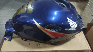Depósito Honda CBR 250 + Cúpula y Retrovisores