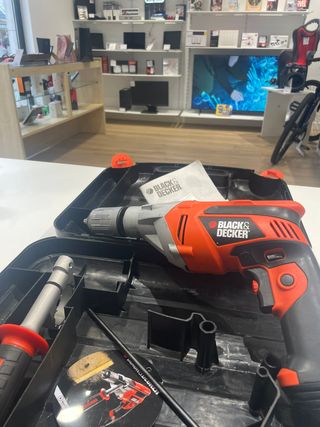 Taladro Black & Decker KR753 Con caja