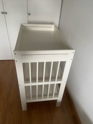 Cambiador IKEA madera blanco