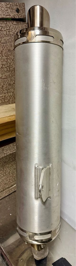 Silenciador Suzuki gsx 600 cc 2005