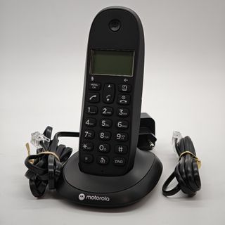 TELEFONO INALAMBRICO MOTORLA C1001CB CON BATERIAS Y CARGADOR A ESTRENAR
