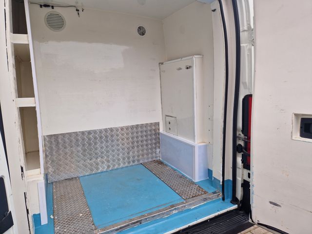 PEUGEOT BOXER VAN FRIGORIFICA