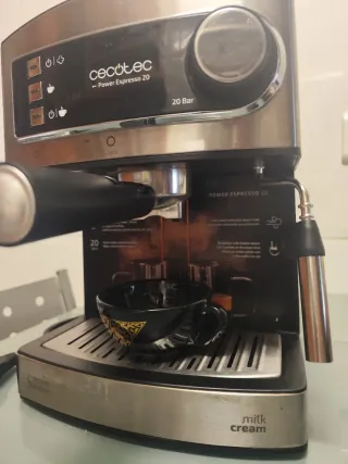 Cafetera Espresso Cecotec Power 20 Bar