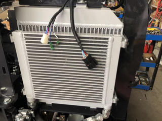 Mini excavadora NUEVA de 1.8 toneladas