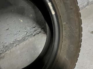 2 Neumáticos de invierno para coche