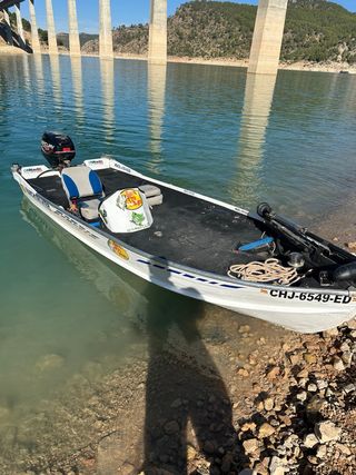 Barca de pesca Quicksilver Bass Boat