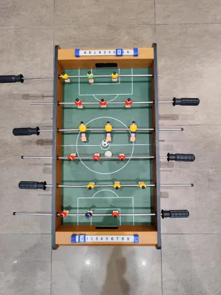 Futbolín de sobremesa