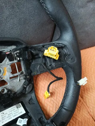 Volante Citroën C4 Puretech 2024