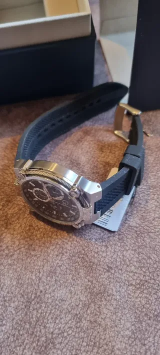 Reloj Guess Collection GC ( gama alta)