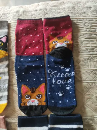 CALCETINES DE GATITOS.