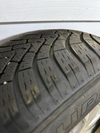 Neumático 195/65R15 91T