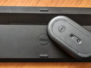 Teclado y ratón inalámbrico Dell negro