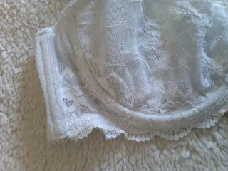 Soutien F&F 40D (105D) branco com renda