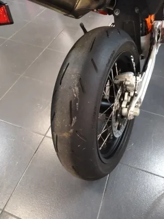 KTM 690 SMC R MODELO 2026