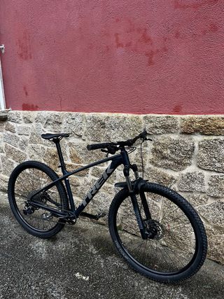 Bicicleta mtb TREK Marlin 7 (M/L)