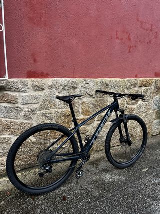 Bicicleta mtb TREK Marlin 7 (M/L)