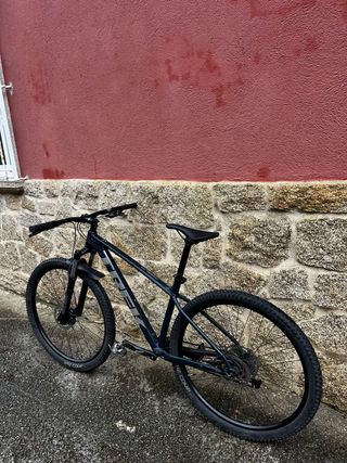Bicicleta mtb TREK Marlin 7 (M/L)