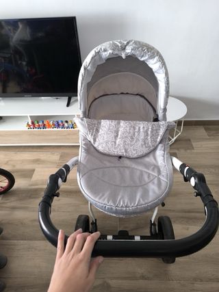 Carrito bebé en muy buen estado.