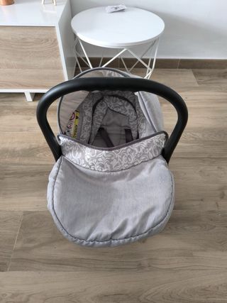 Carrito bebé en muy buen estado.