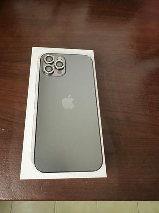 Vendo IPhone 12 Pro en perfecto estado.  El móvil