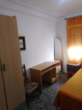 Alquilo habitación !