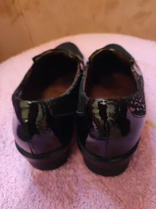 Zapatos Pitillos Negros, bronce y charol