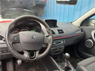 DESPIECE COMPLETO Renault Megane III Coupe 1.2 GT