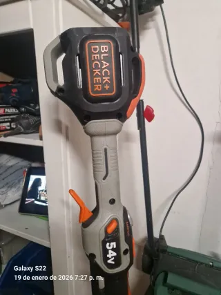 Desbrozadora Black+Decker a Batería