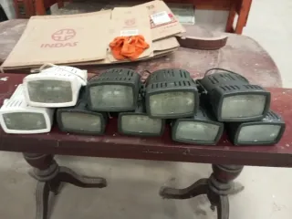 9 Focos Halogenuro Metálico 150W Bajo Consumo