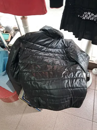 Chaqueta Nike  chica,10euros